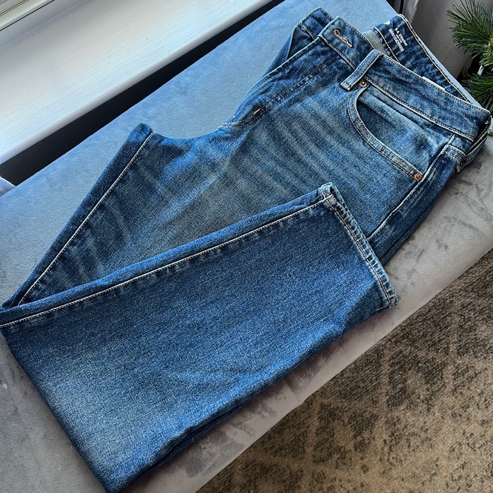 Old Navy OG Straight in like new condition